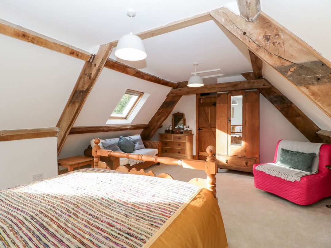 Mistletoe Cottage