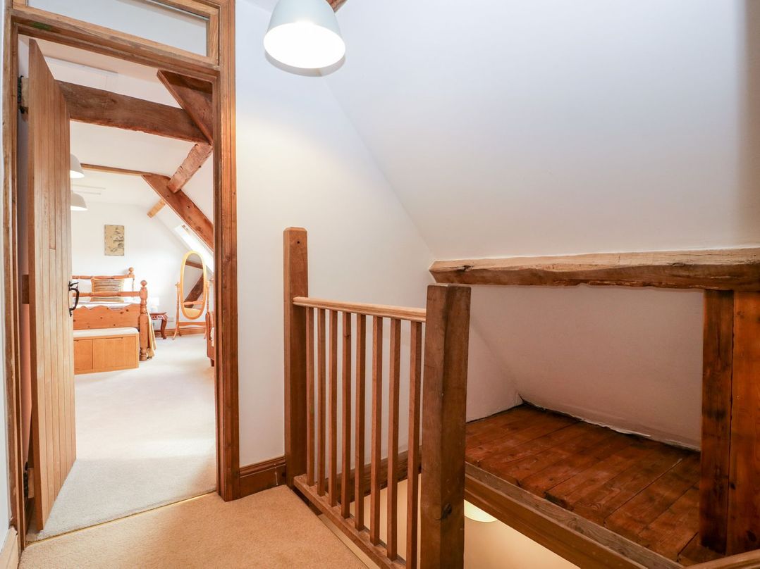 Mistletoe Cottage