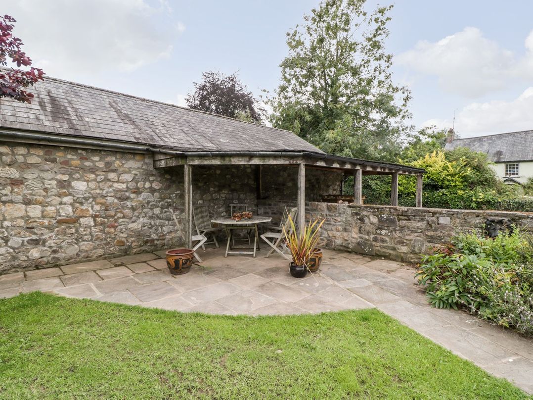 Mistletoe Cottage