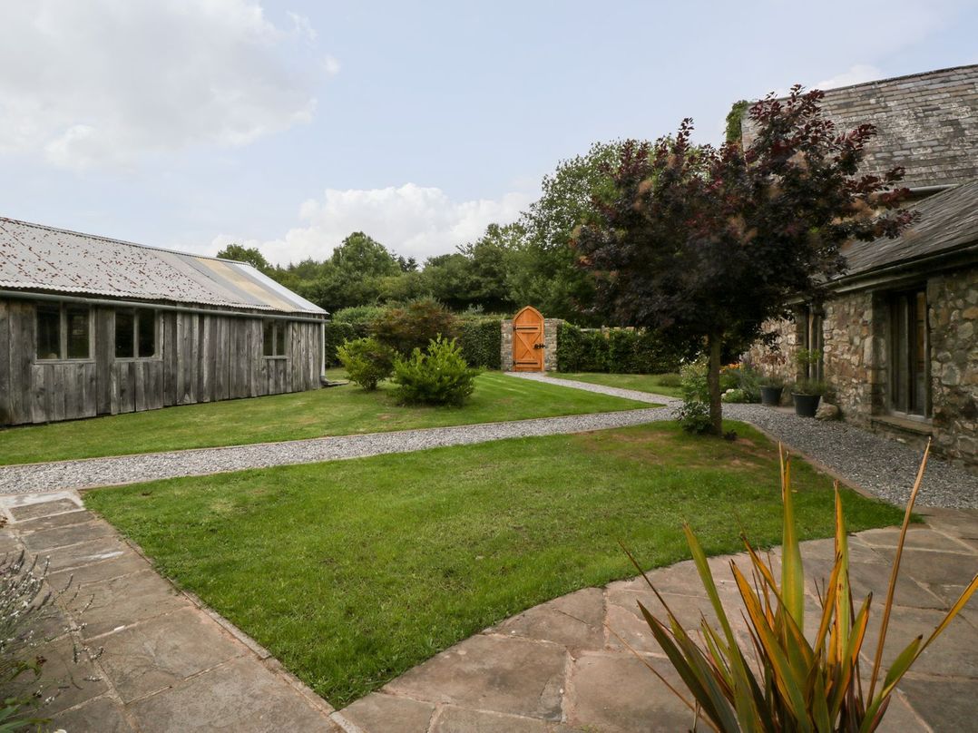 Mistletoe Cottage