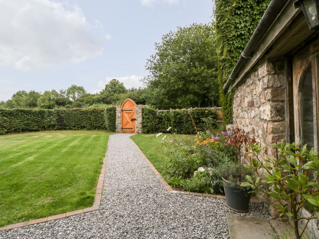 Mistletoe Cottage