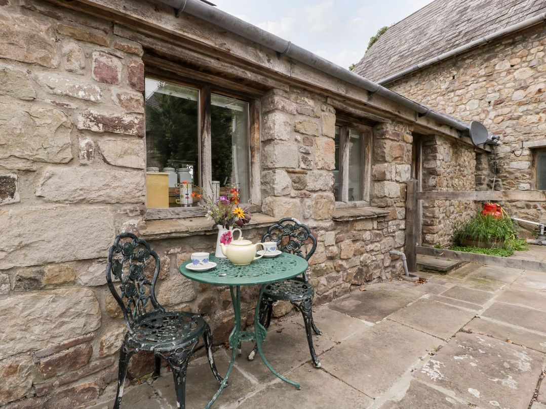 Mistletoe Cottage