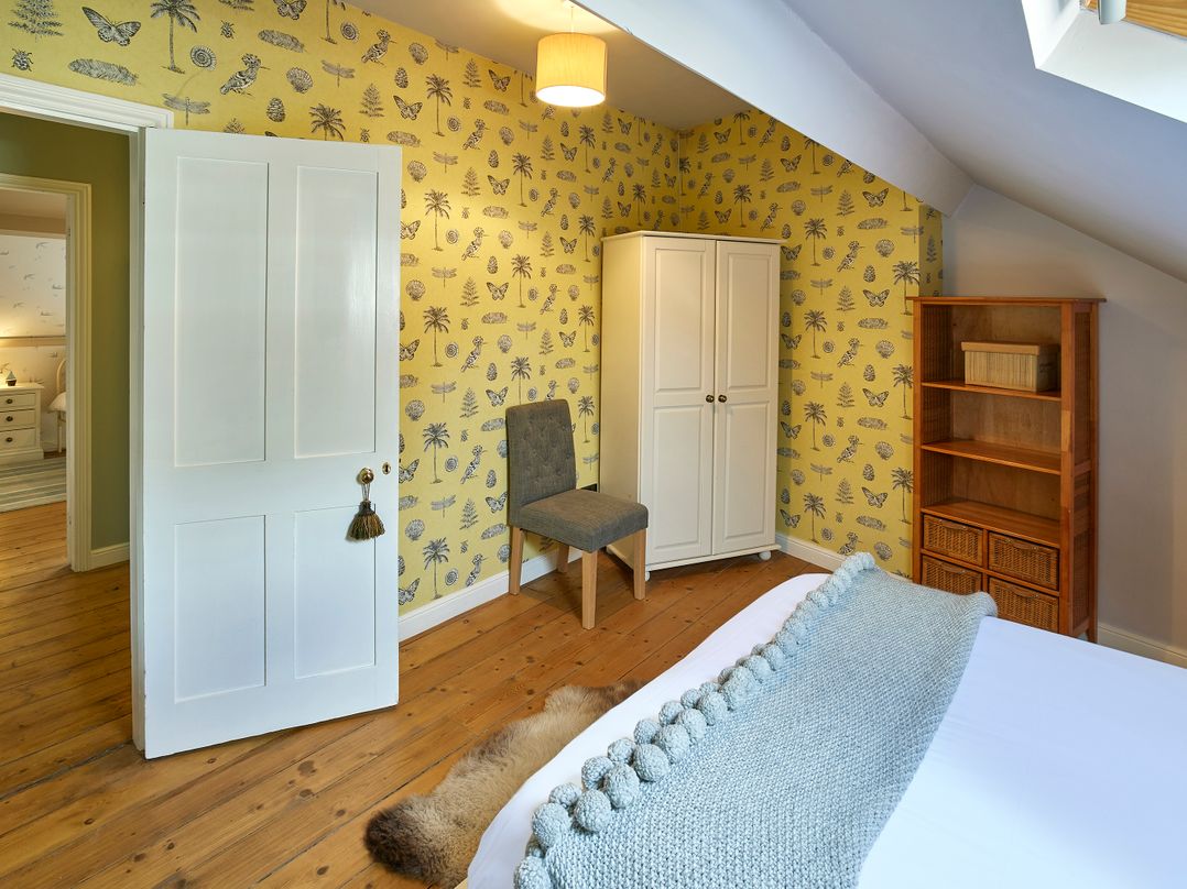 Isla House