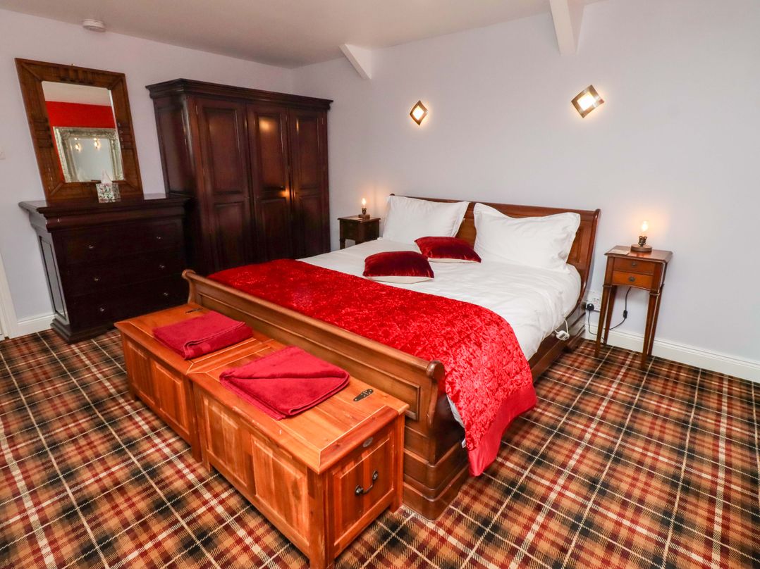 Petty Knowes Cottage