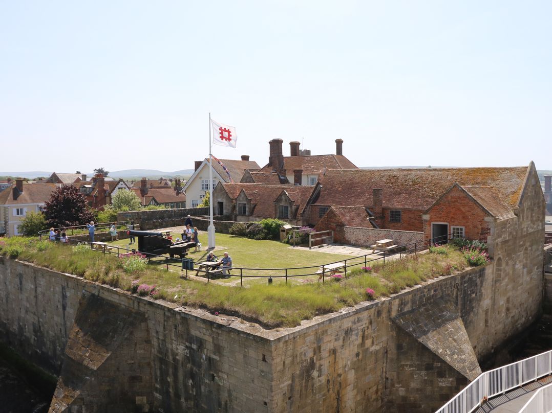 Plimoth N9