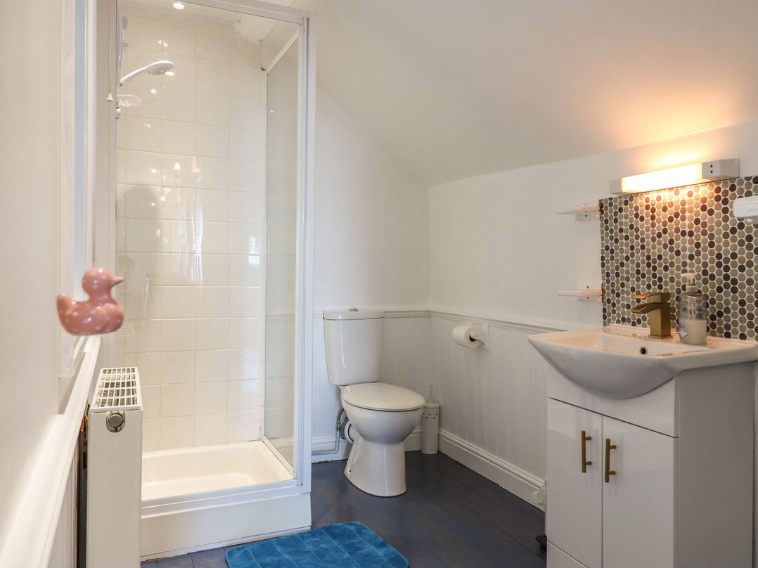 Marine House - Amazing beachside location