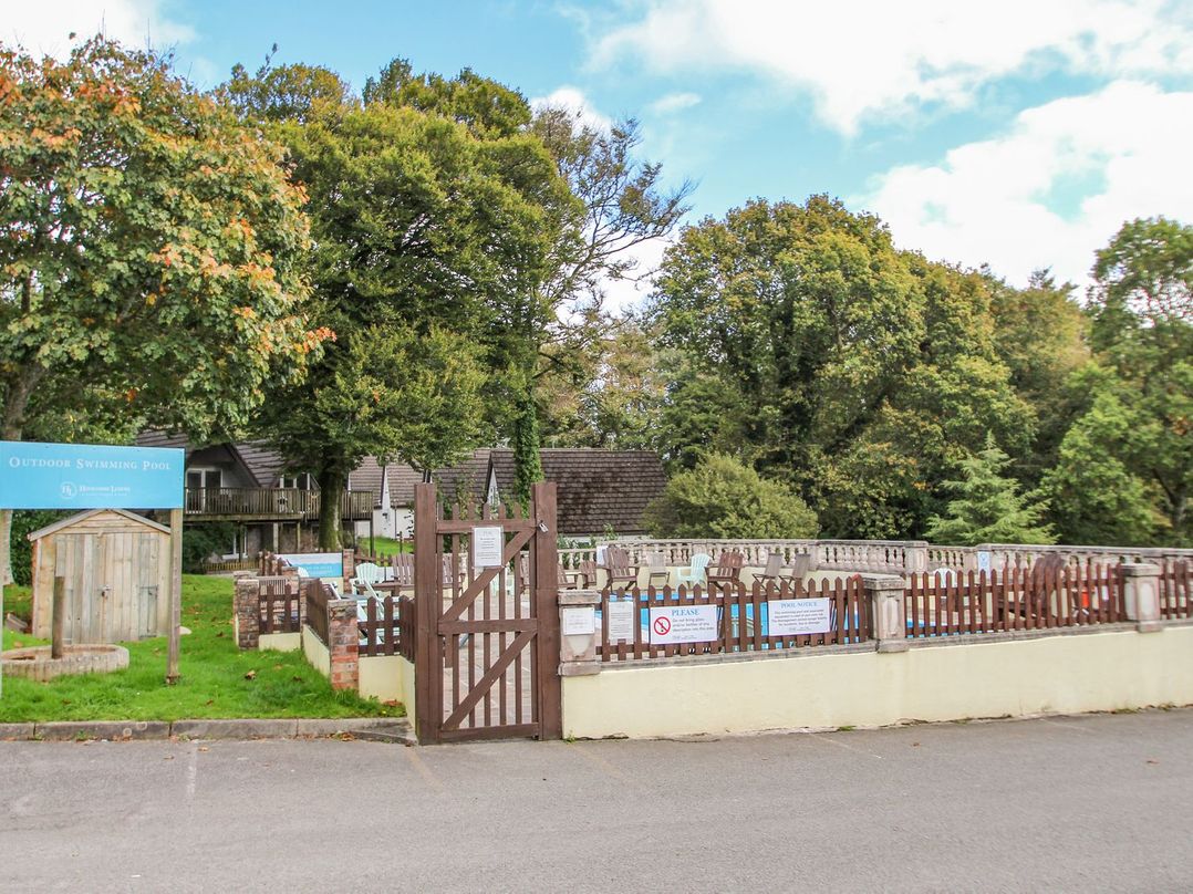26 Manorcombe