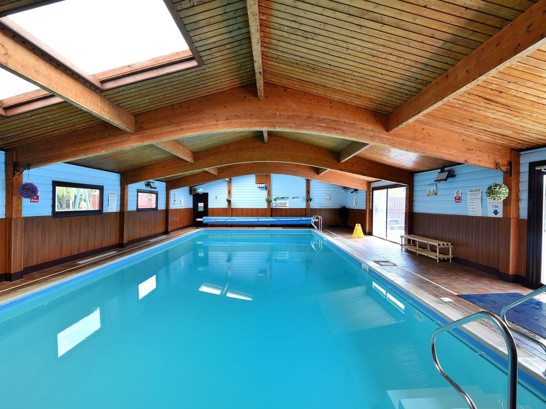 1 Pinewood Retreat