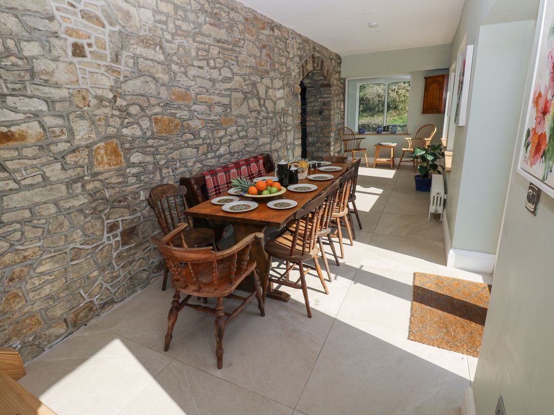 Coytrahen House