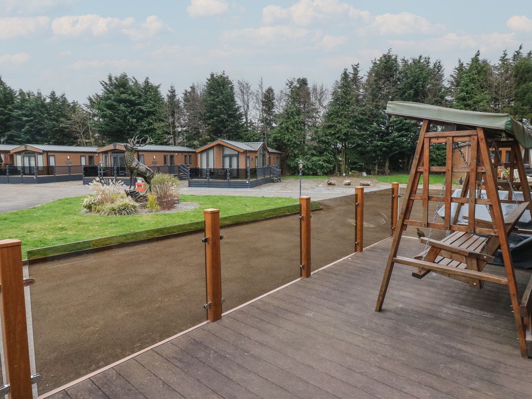 Lodge 2