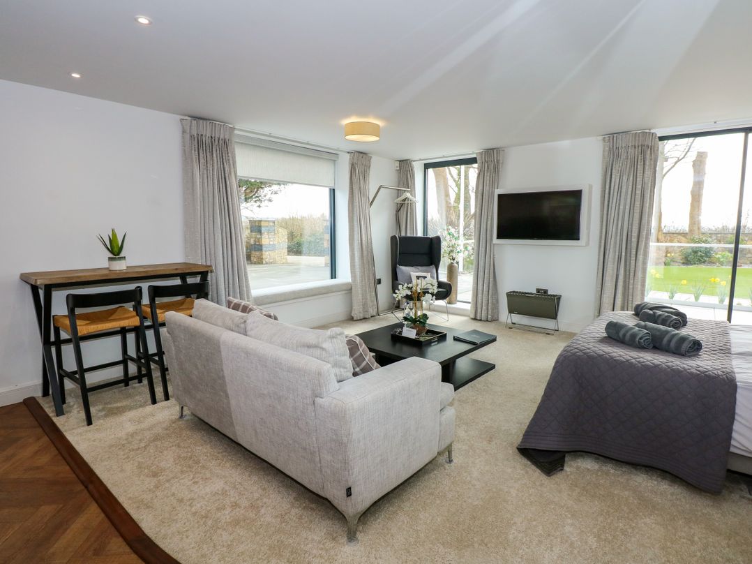Dafarn Newydd Studio