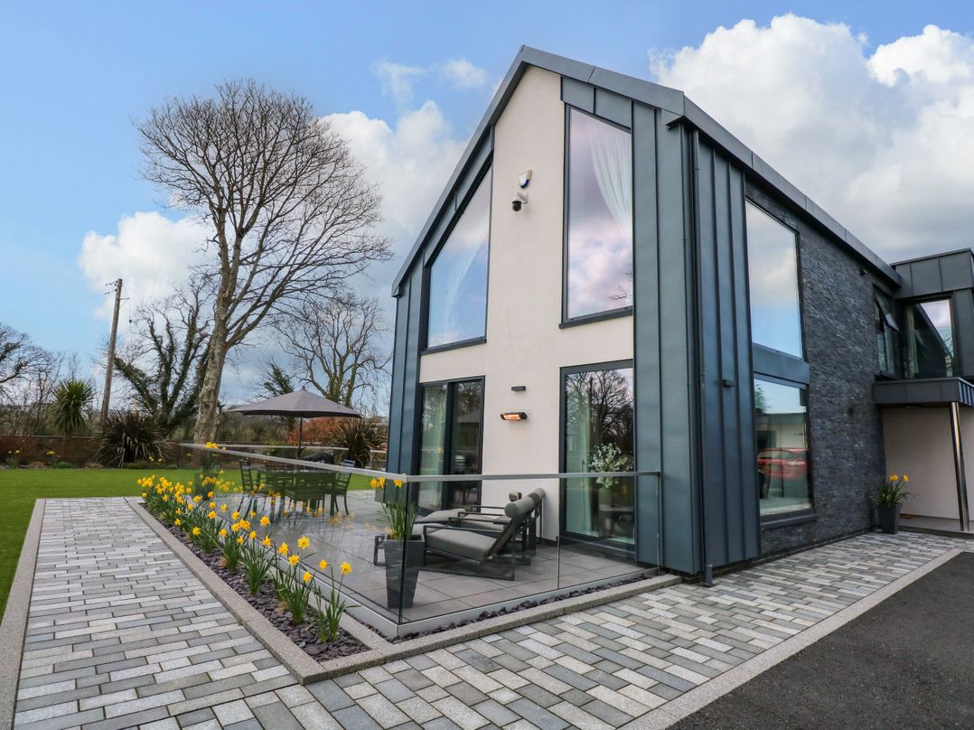 Dafarn Newydd Studio