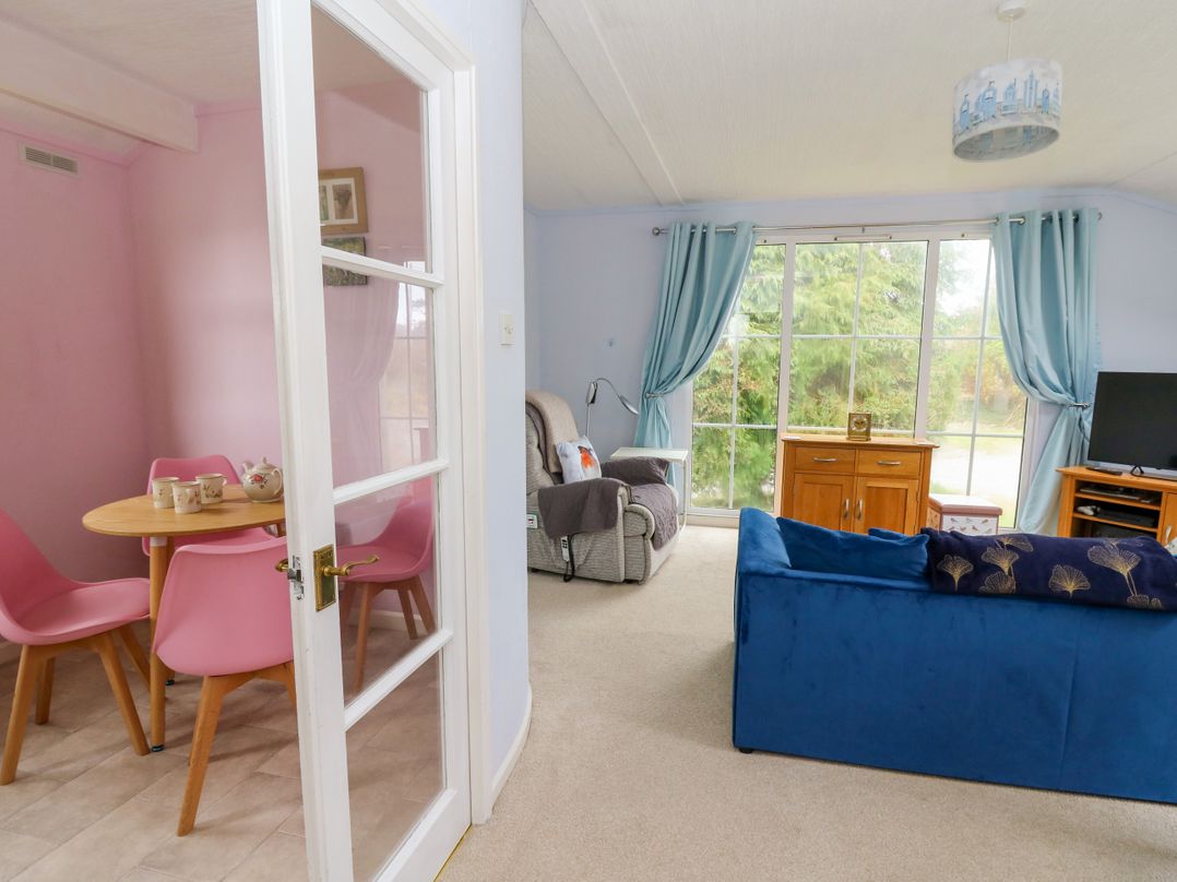 Nanny Jill's Peaceful Sanctuary Cabin