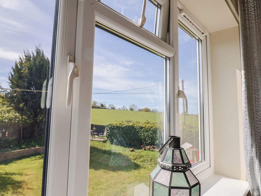 Rosemarie Annexe