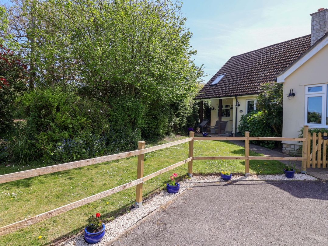 Rosemarie Annexe