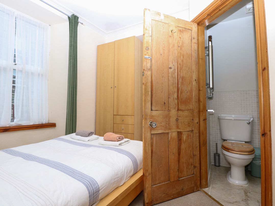 Captain’s Quarters
