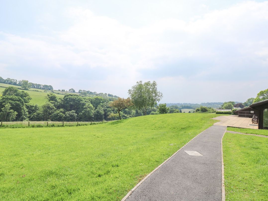 The Babbling Brook Nook