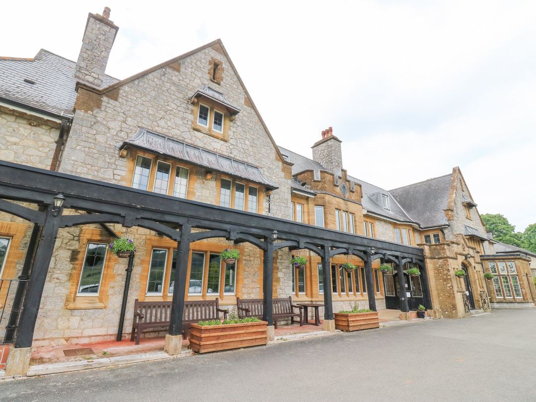 The Woodland Hideaway