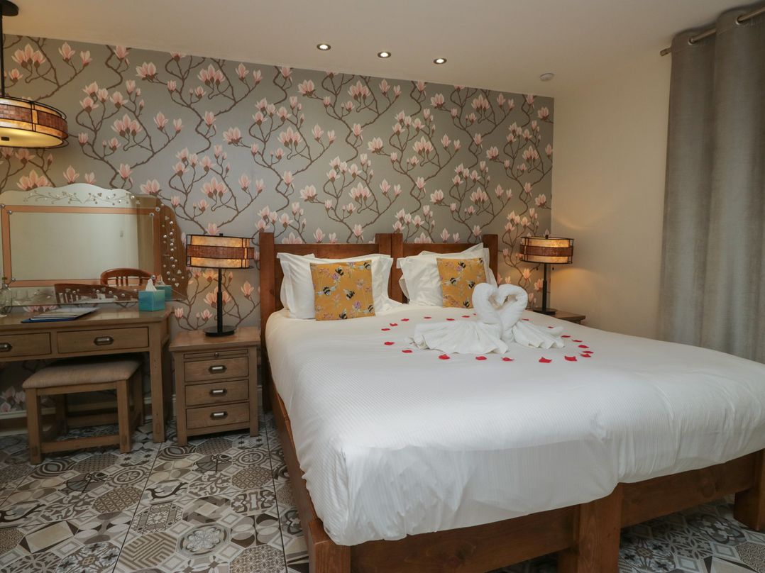 Lilac Cottage at Grange Boutique