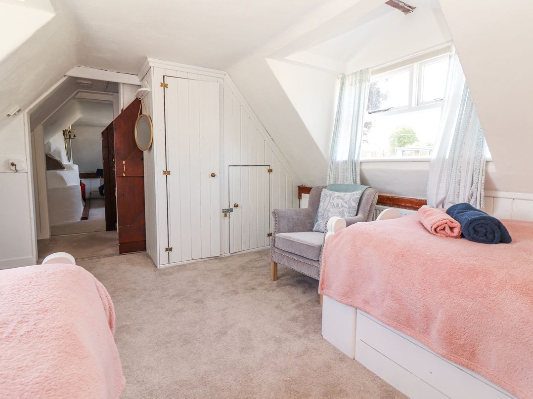 ROSE COTTAGE