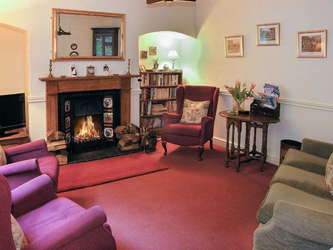 2 Aqueduct Cottages