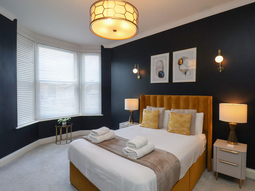 The Salisbury Apartment 301