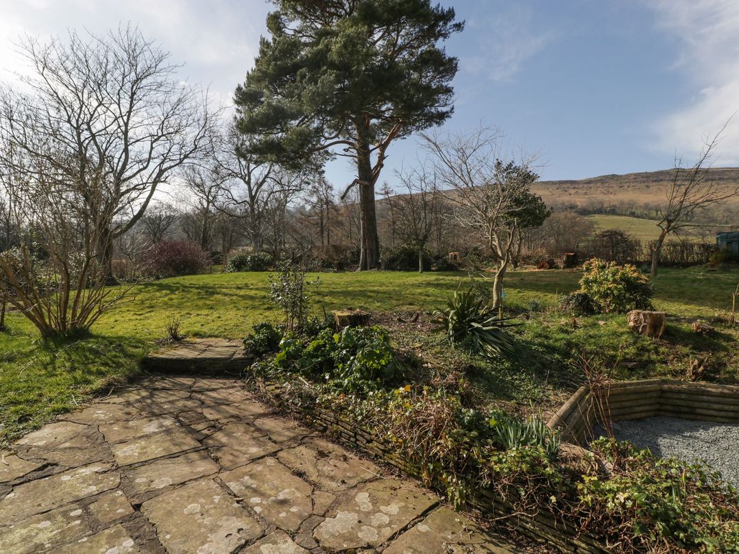 White Haywood Farmhouse & Barn