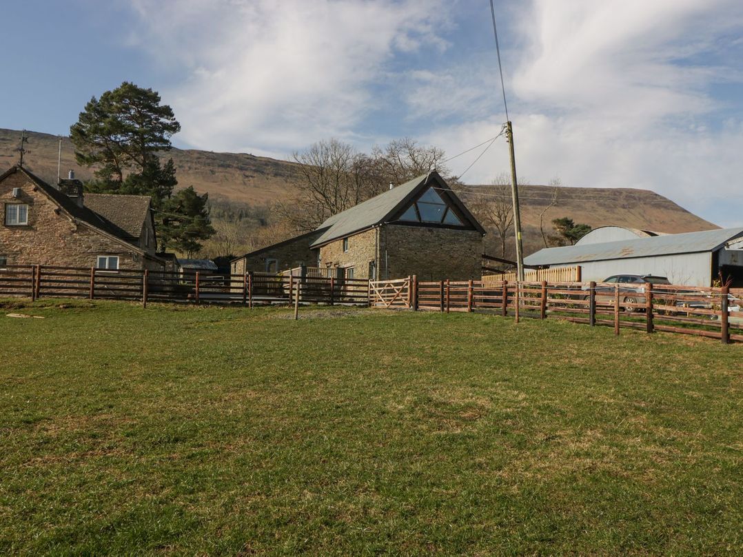 White Haywood Farmhouse & Barn