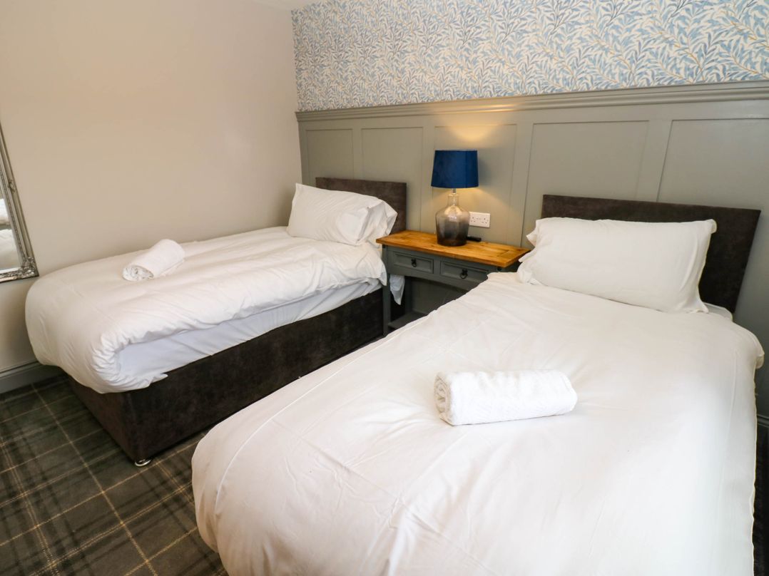 Premium 2 Bedroom Cottage Number 7
