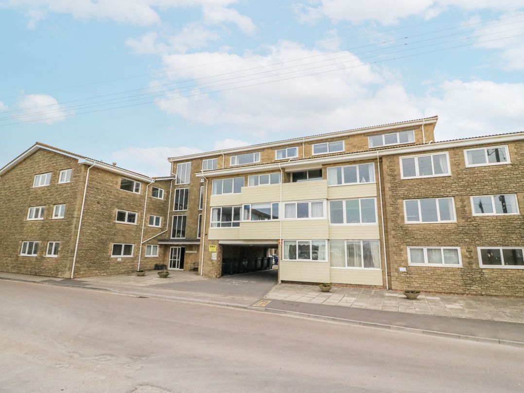 Beachcombers, 13 Chesil House