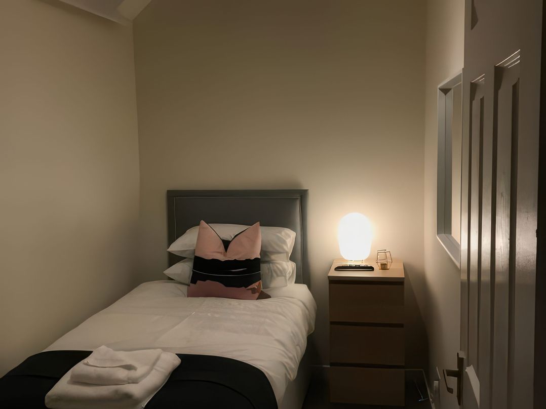 2 Lower Kessock Street