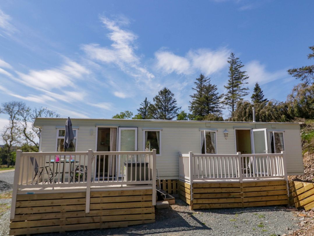 The Caravan@Meenacross