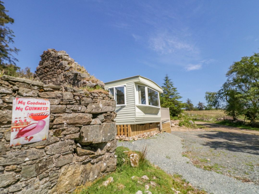 The Caravan@Meenacross