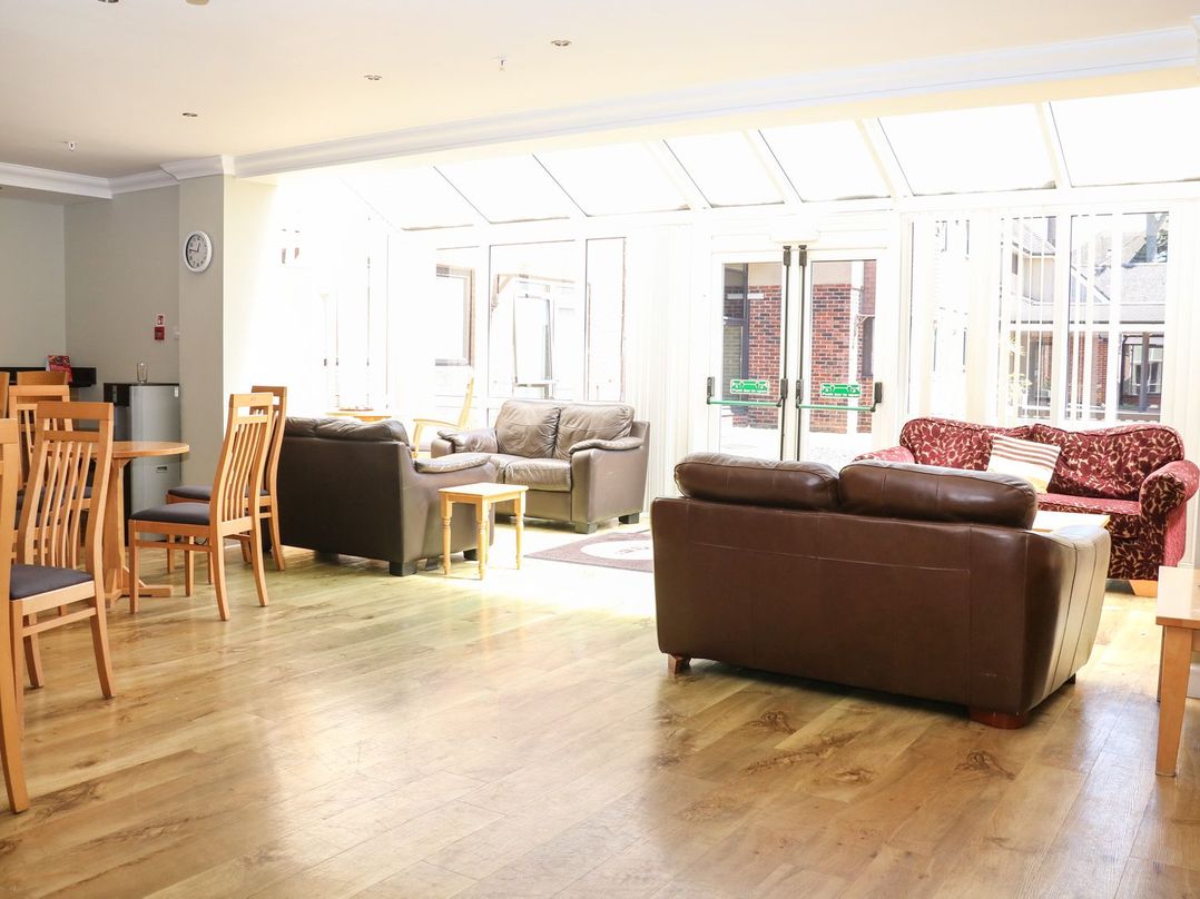 The Firelight Flat at Marine Court