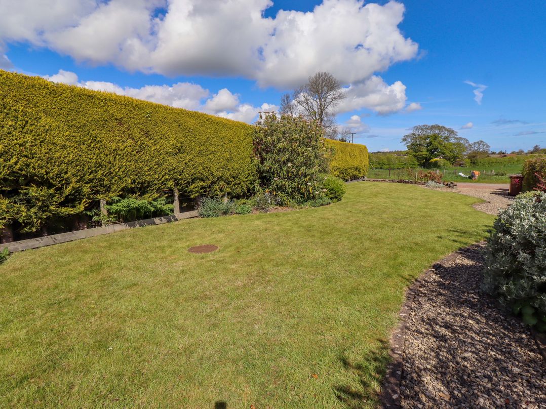 3 Christon Bank Mews