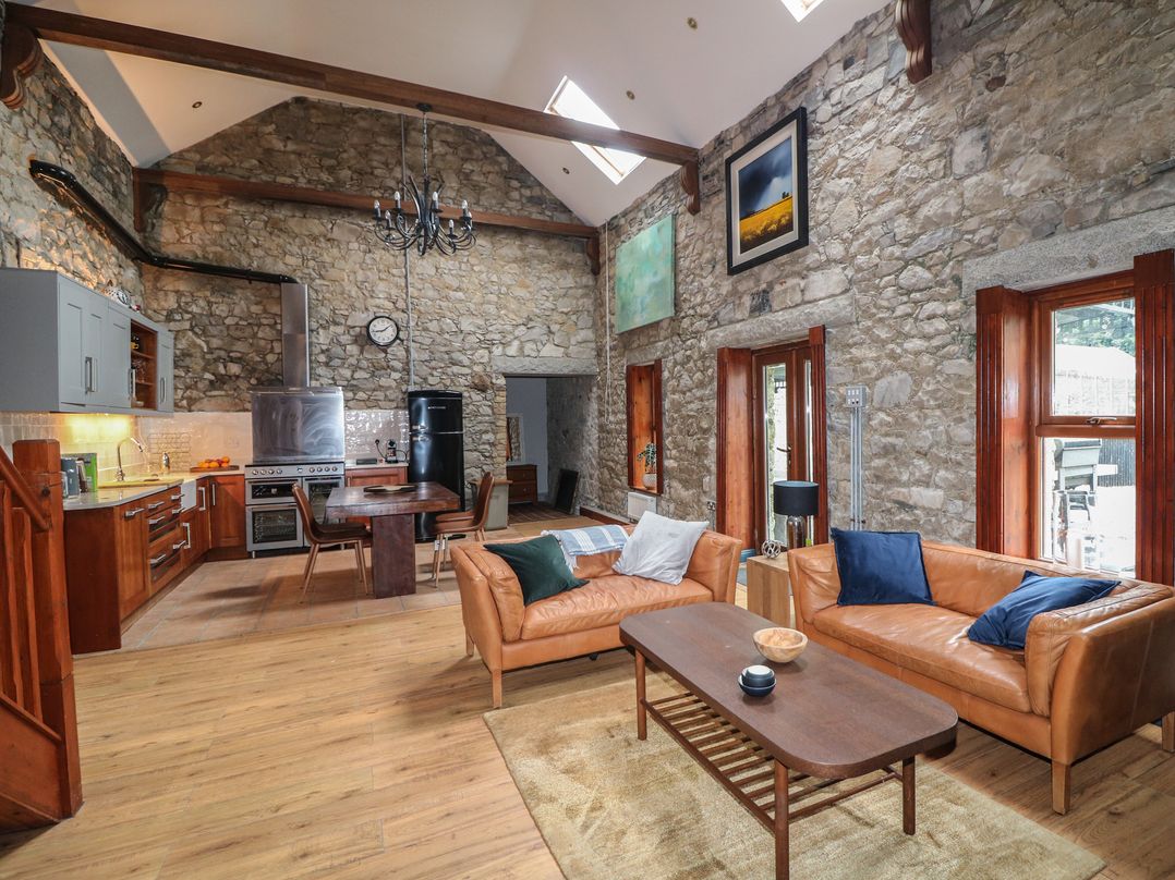 Woodville Lodge
