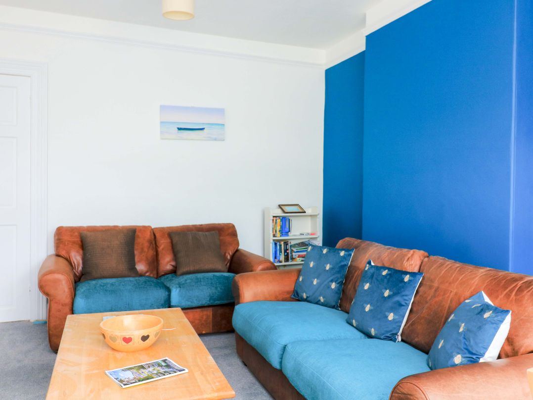 Castleview Apartment, 21 South Embankment