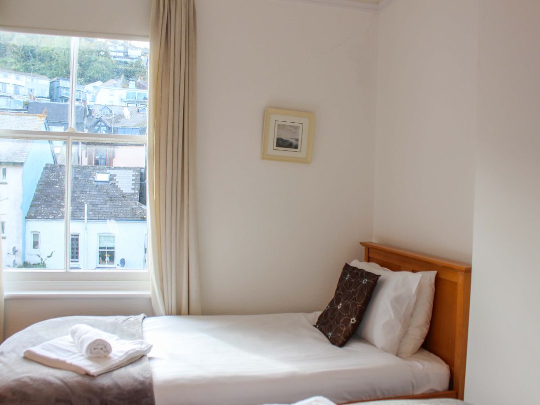 Castleview Apartment, 21 South Embankment
