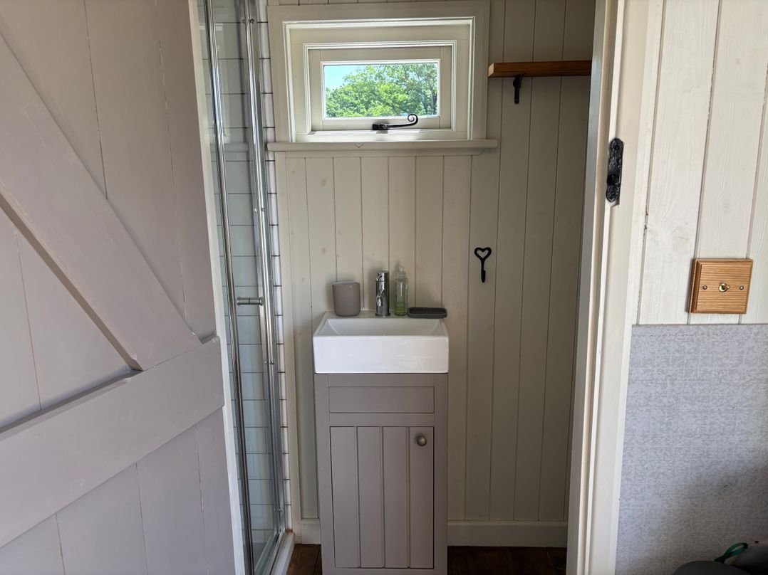 Shepherds Hut 2
