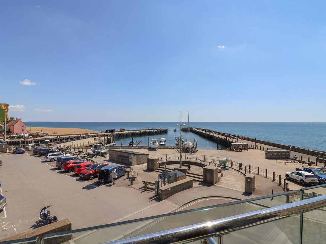 36 Quay West Apartments