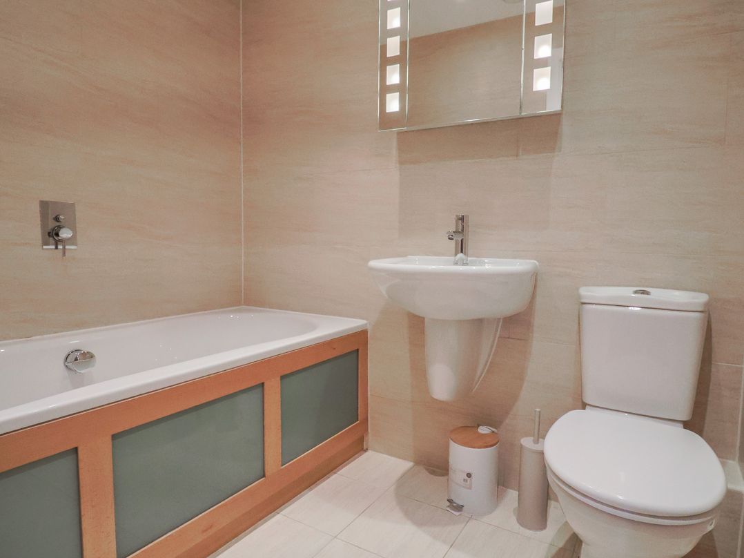 36 Quay West Apartments