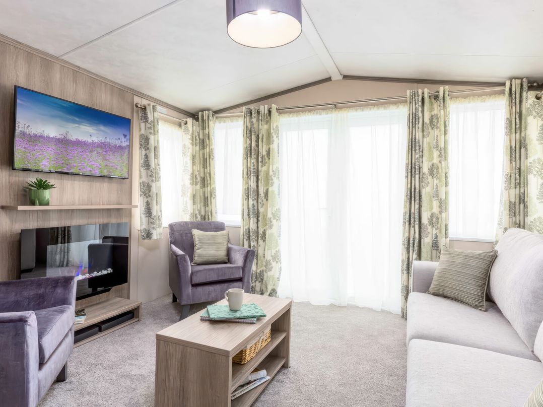 Sandy Shores - Hayling Island, Hayling Island Holiday Park - Sleeps 6 guests