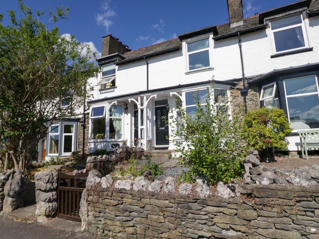 Poppy Cottage
