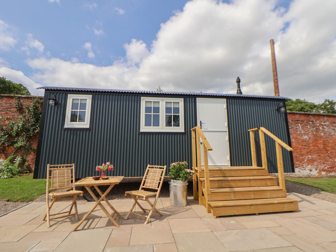 The Garden Hut