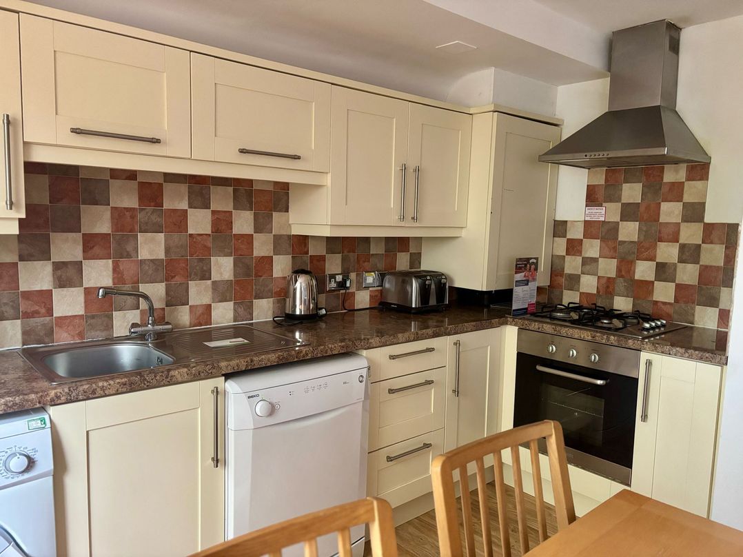 Acorn Lodge