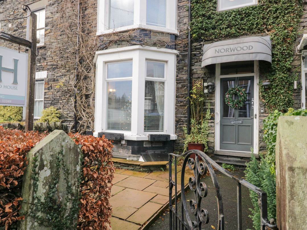 Norwood House