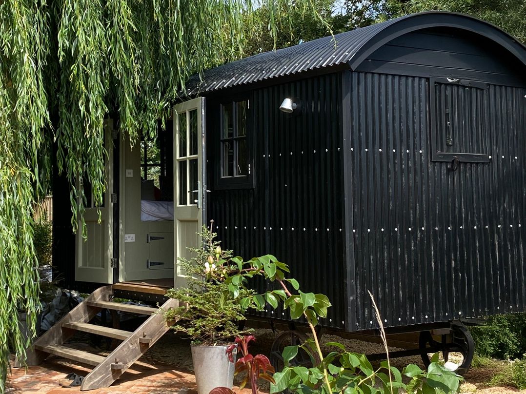Bredy Cottages