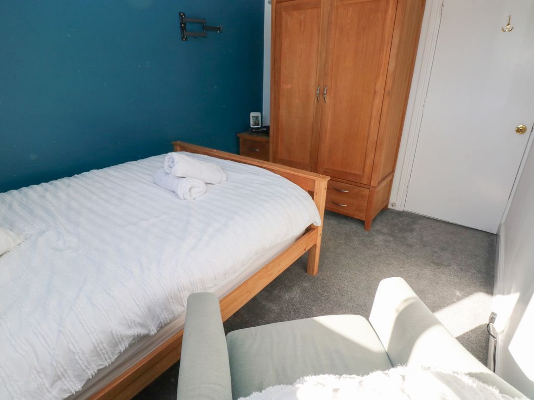 Castleview Coastal Comfort