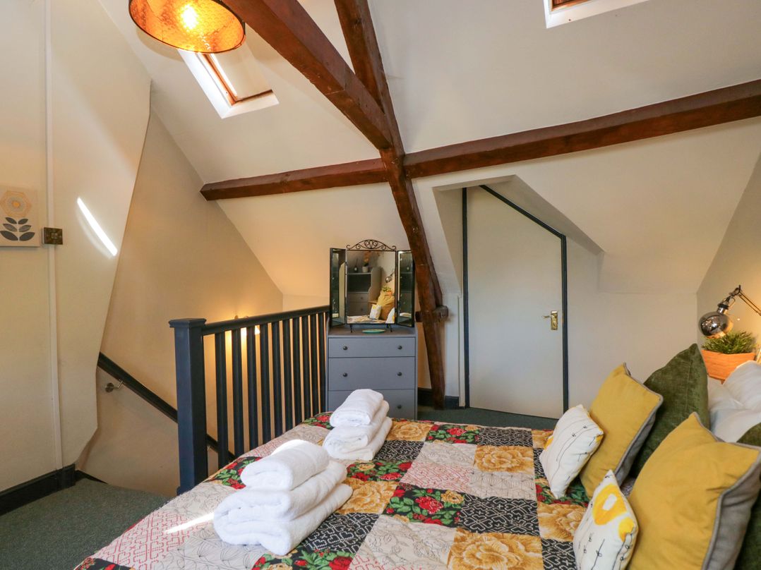 Elm Cottage