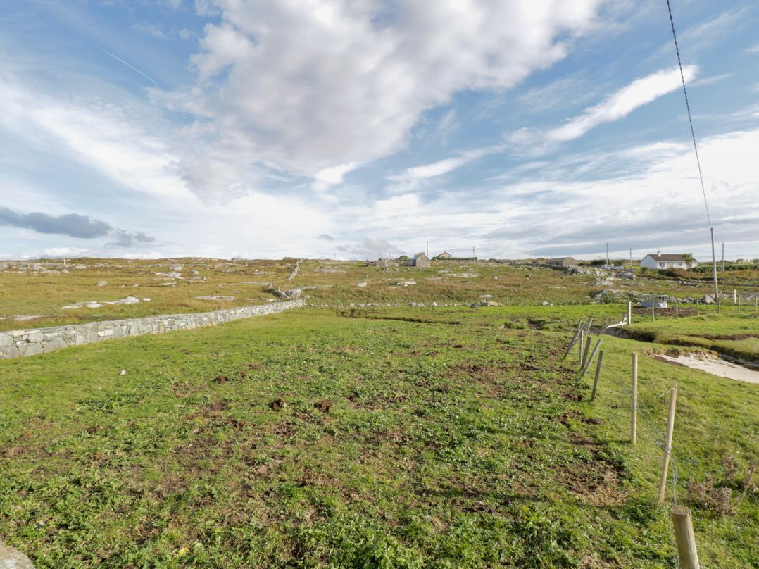 Nead na bhFáinleog (Swallows’ Nest)